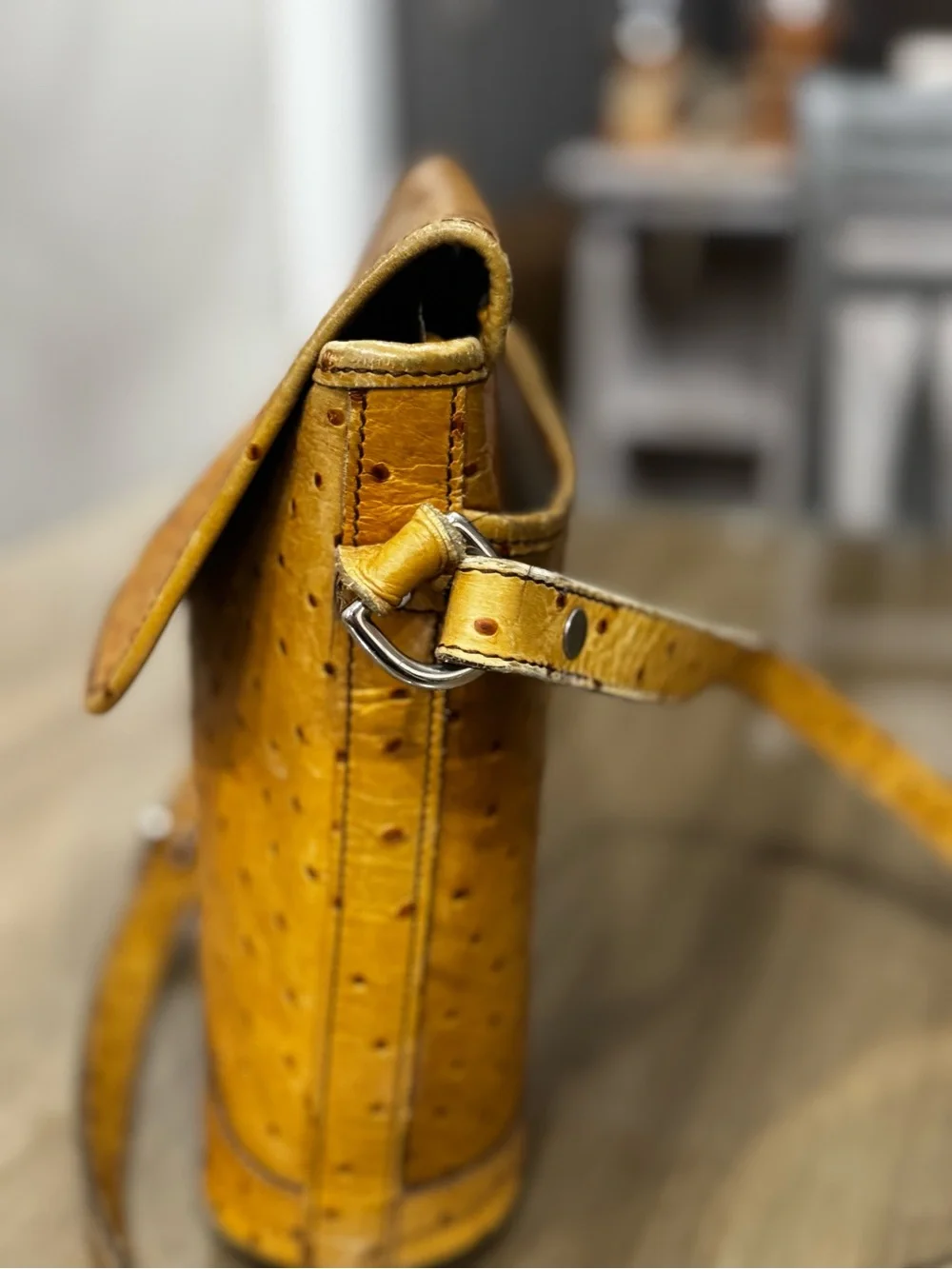 Dooney & Bourke vintage dooney